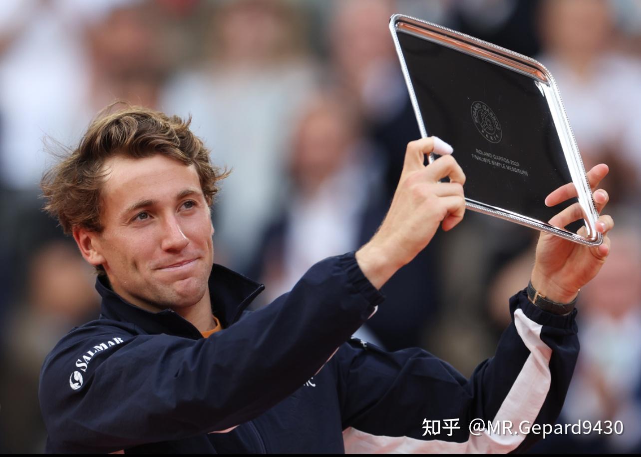 蒙特卡洛大师赛翻盘澳网，德约科维奇统治全场