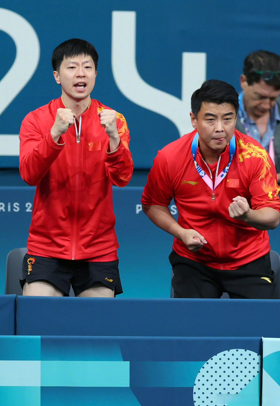 法国队险胜日本队,马龙统治全场 法国队险胜日本队,马龙统治全场